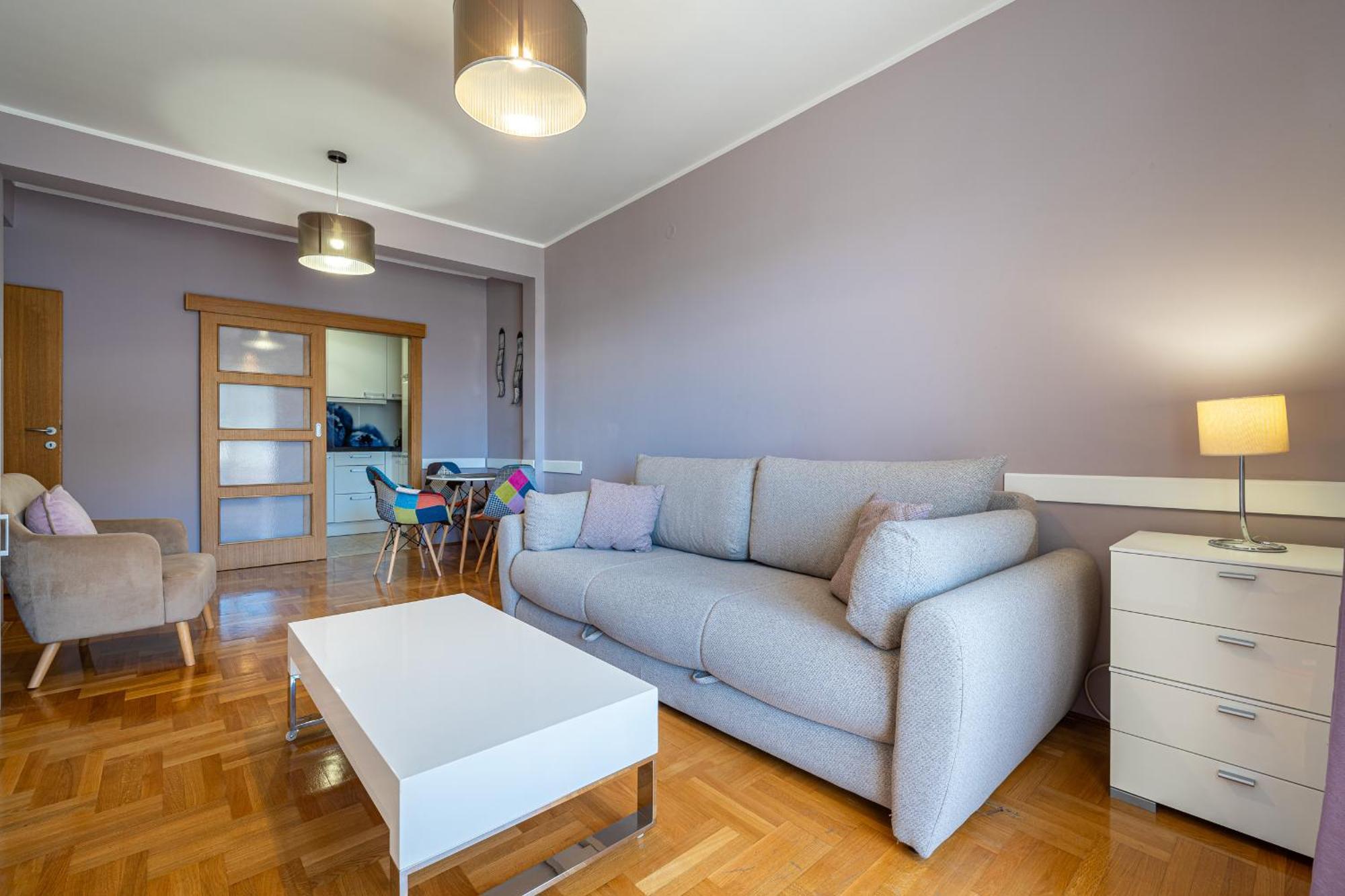 Lovely With Panoramic View Apartment *
