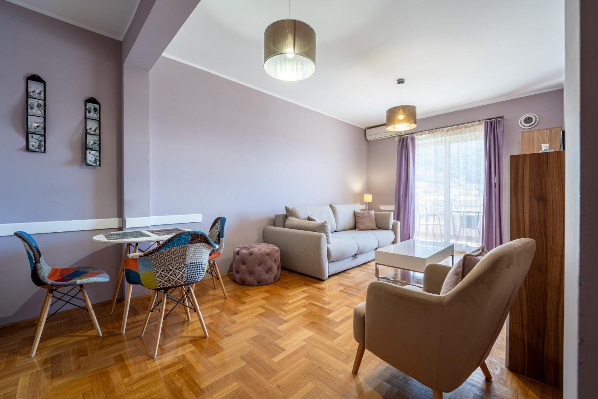 Lovely With Panoramic View Budva